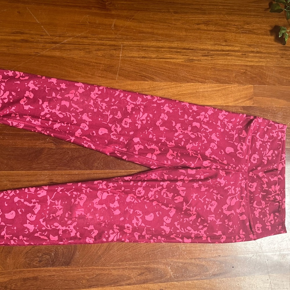 pink leggings